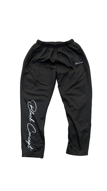 Wide leg fit sweatpants