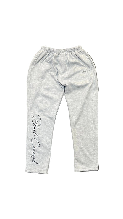 Wide leg fit sweatpants